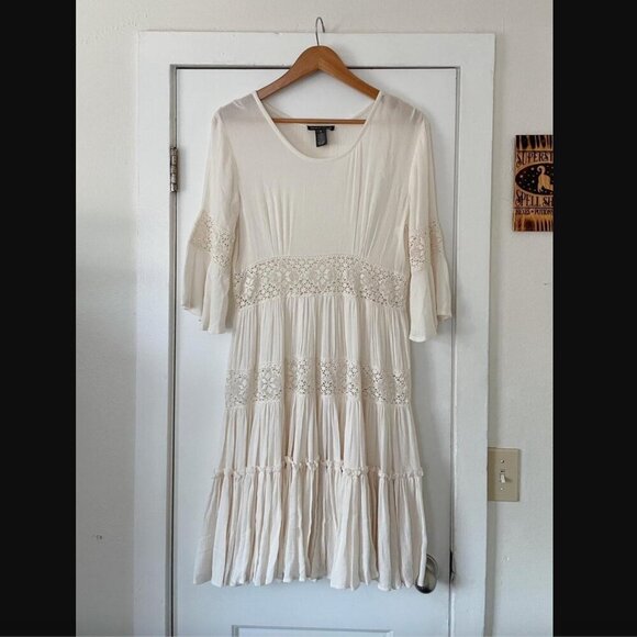 Size Medium Chelsea & Theodore Elegant Cream Lace Dress Layering Tiered Babydoll - Picture 1 of 4